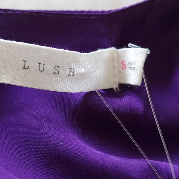 Lush Long Sleeve Top - Picture 2 of 6